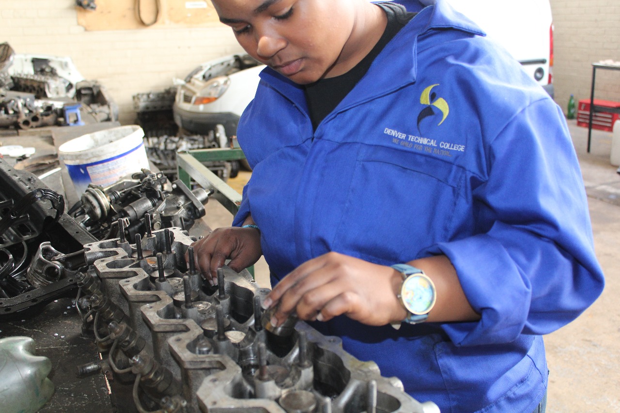 whatsapp image 2017 09 05 at 14.53.11 1